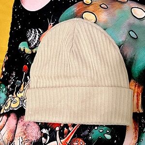 NWOT Sole Society Beige Ribbed Knit Hat Beige Tan